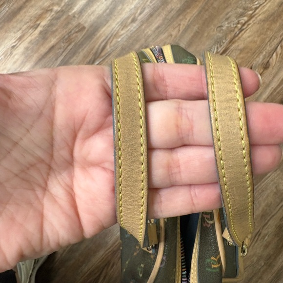 Vintage Dooney & Bourke Rainbow Mini Dome Satchel - Picture 11 of 11